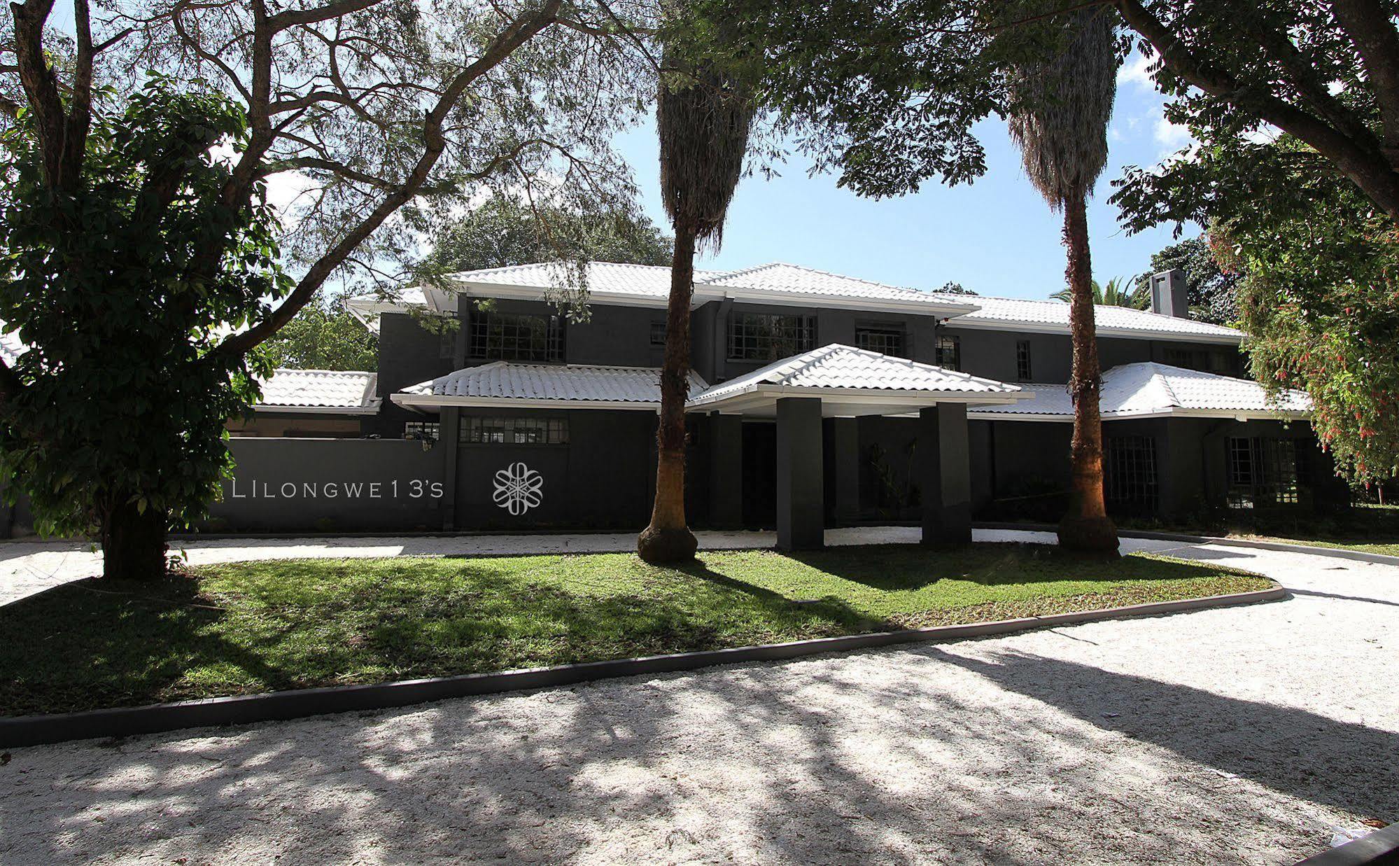 Latitude 13 Degrees Hotel Lilongwe Exterior photo
